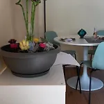 Lotus Apartment Bari